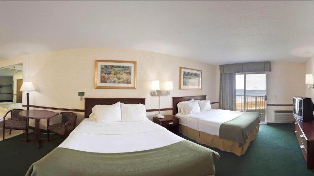 Holiday Inn Express St Ignace-Lake Central By Ihg St. Ignace Zewnętrze zdjęcie