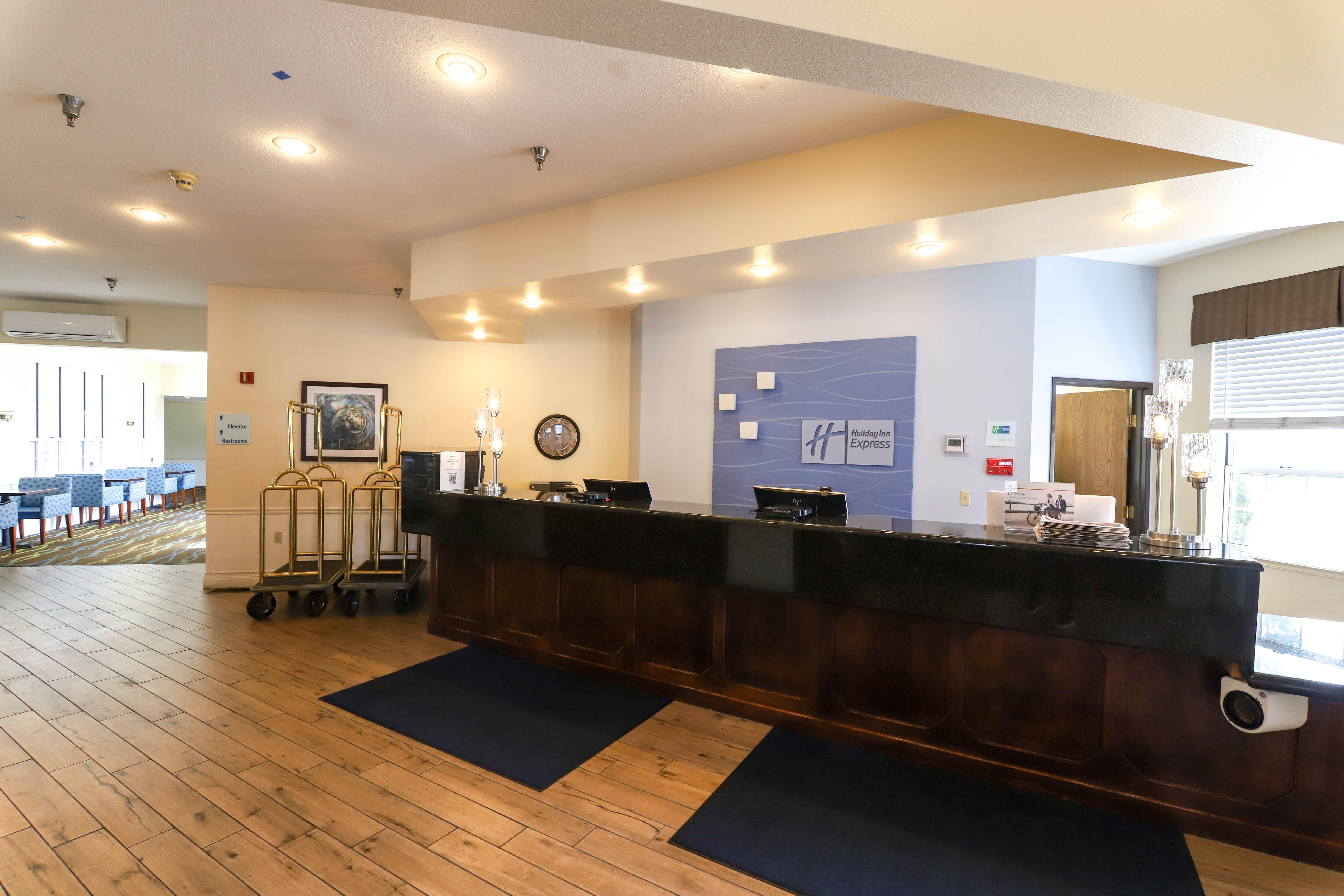 Holiday Inn Express St Ignace-Lake Central By Ihg St. Ignace Zewnętrze zdjęcie