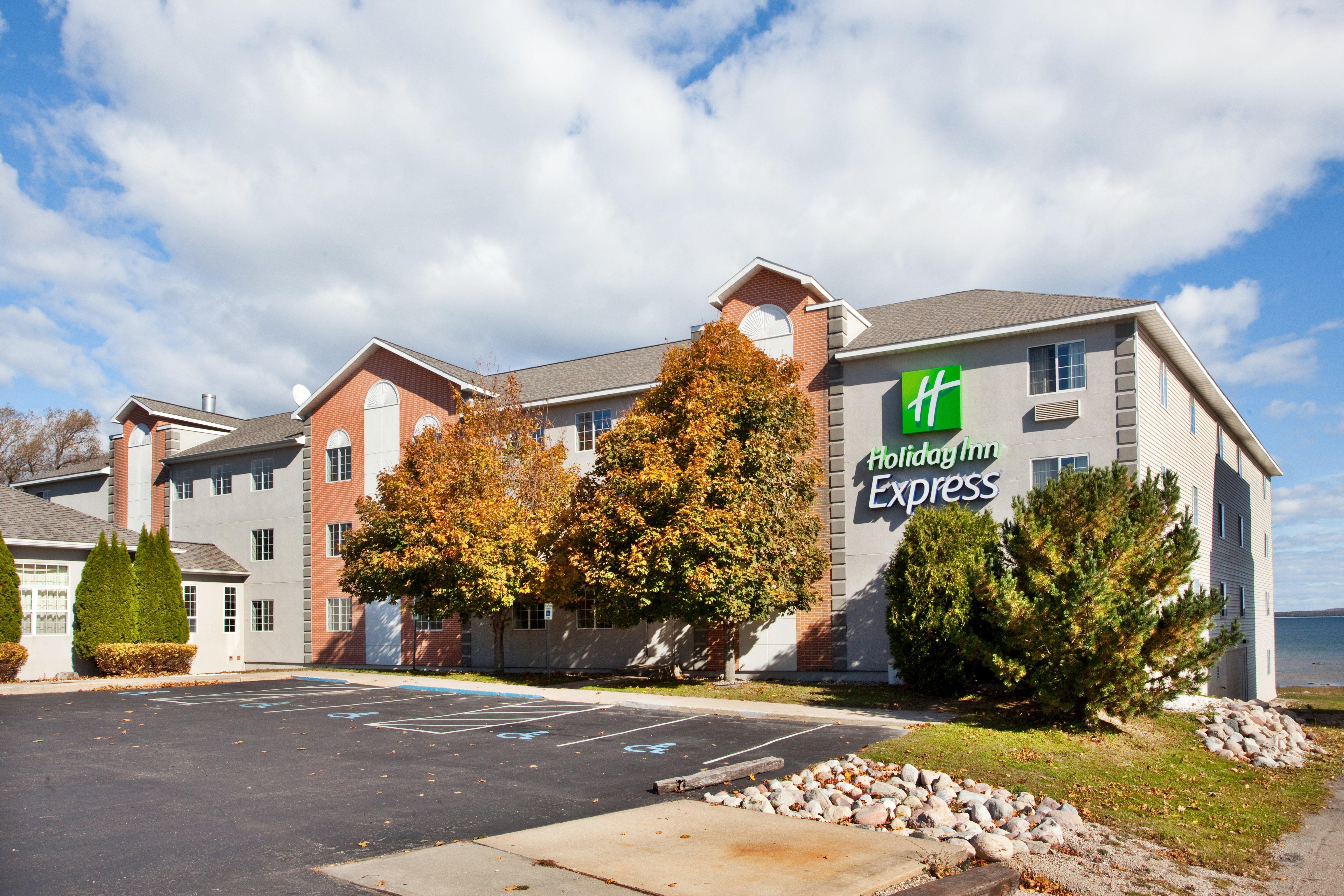 Holiday Inn Express St Ignace-Lake Central By Ihg St. Ignace Zewnętrze zdjęcie