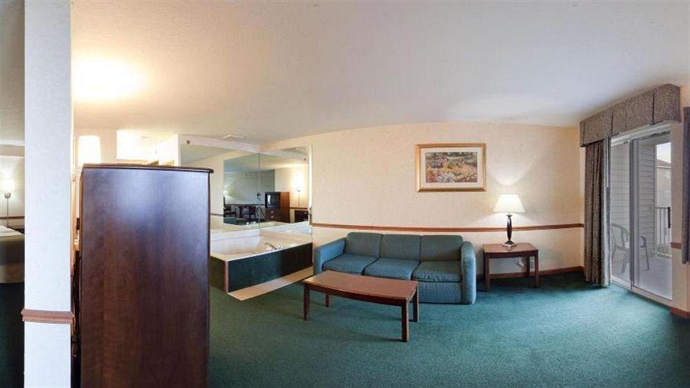 Holiday Inn Express St Ignace-Lake Central By Ihg St. Ignace Zewnętrze zdjęcie